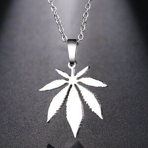 ✨ Refine Maple Leaves Delicate Dainty 925 Silver Plated Necklace, EVGG1078